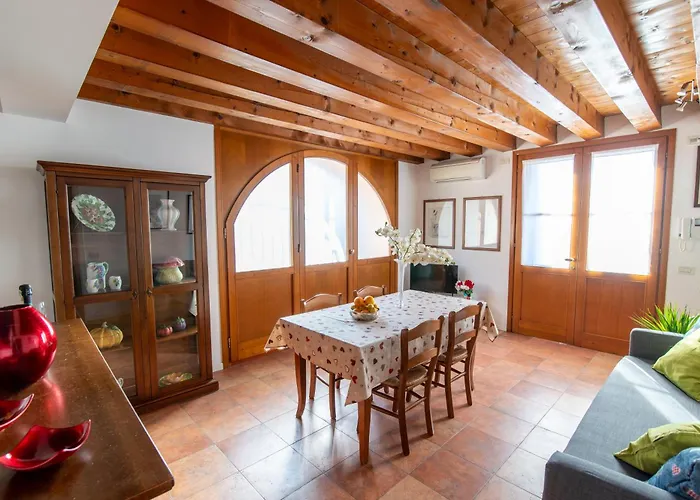 Apartament Marisuissehome *